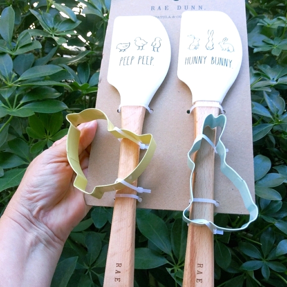 NWT Rae Dunn Easter Spoons Baking set - Picture 3 of 4